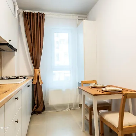 Xcentral Cozy With Balcony * Bucureşti